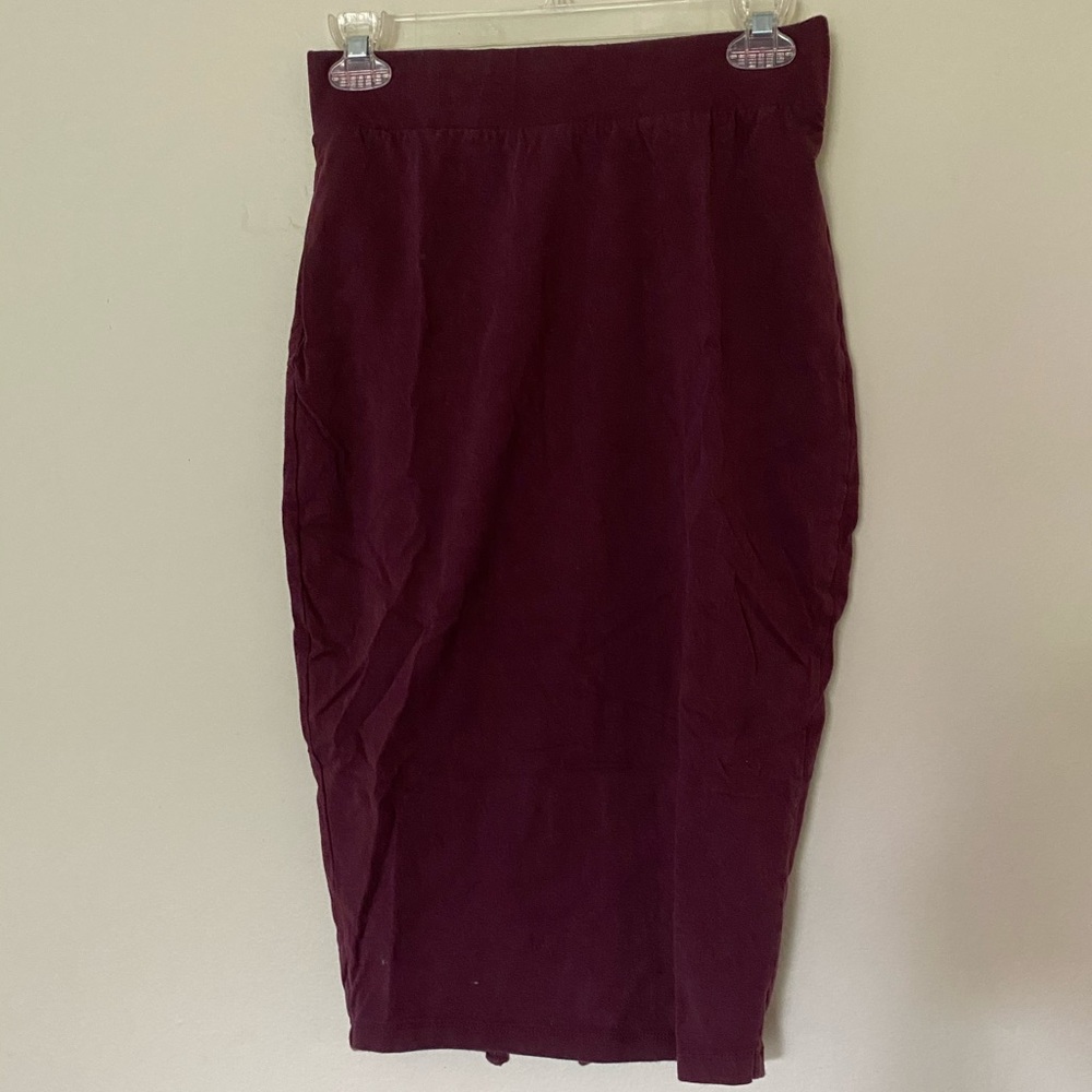 Burgundy pencil skirt!